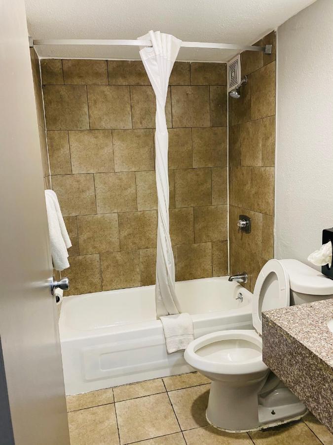 Days Inn By Wyndham Sharonville Zewnętrze zdjęcie