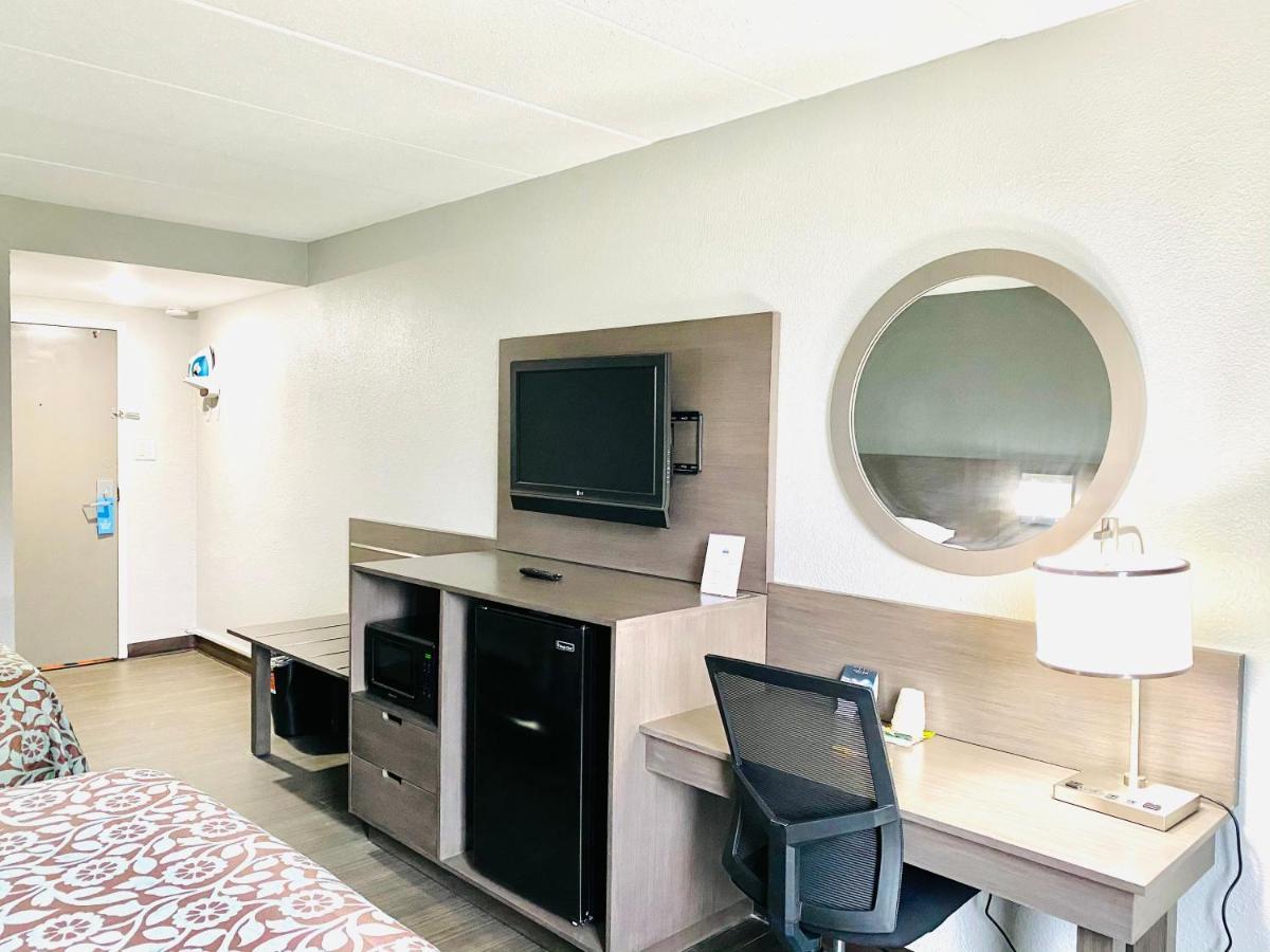 Days Inn By Wyndham Sharonville Zewnętrze zdjęcie