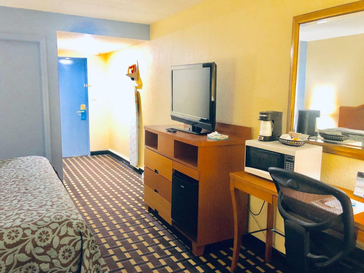 Days Inn By Wyndham Sharonville Zewnętrze zdjęcie