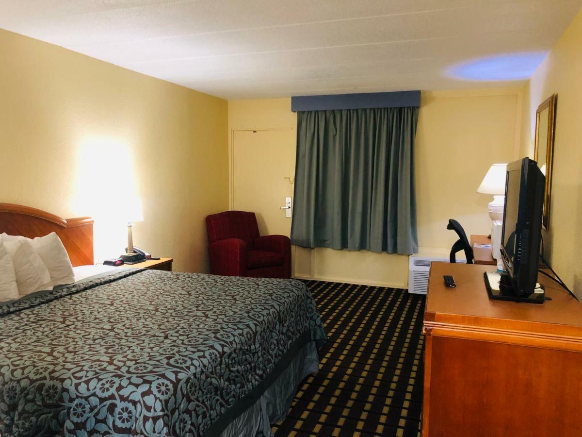 Days Inn By Wyndham Sharonville Zewnętrze zdjęcie
