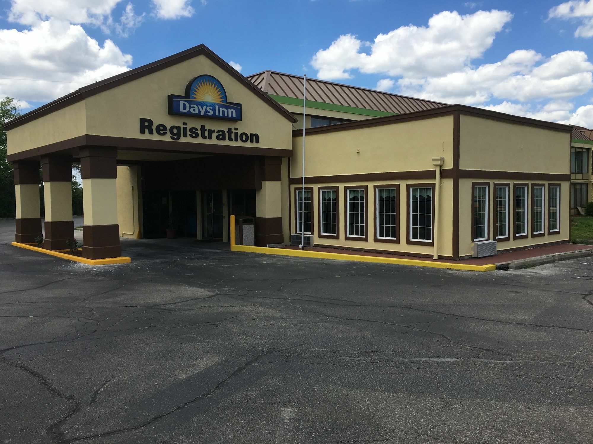Days Inn By Wyndham Sharonville Zewnętrze zdjęcie